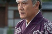 短剧《被女帝逆推后，我埋葬众神》61集短剧超清画质免费观看