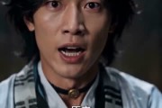 短剧《贴身保安竟是绝世武神》100集短剧高清全集在线速看