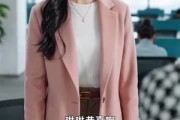 短剧《卡里仅剩五十，我揪出幕后主谋》30集短剧免费观看完整剧情