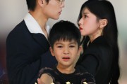 短剧《儿子究竟是谁的》60集短剧极速缓冲流畅体验