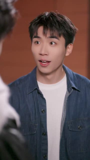 白月光悖论（99集）古装热门短剧