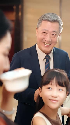 萌宝告状，农民工爹地是战神（60集）热播短剧排行榜