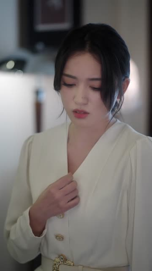 鸢尾盛开时恋她成瘾（20集）一共多少集