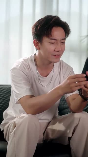 穿到攻略女神游戏我满级 (58集）精彩短剧看不停