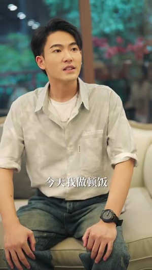重回校园我赖上高冷校花（77集）在线播放