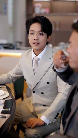 警报!叶楚出狱(80集) 警报!叶楚出狱(80集)更新时间