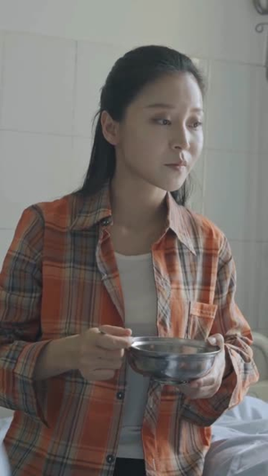 情满小院(35集) 情满小院(35集)热播短剧推荐