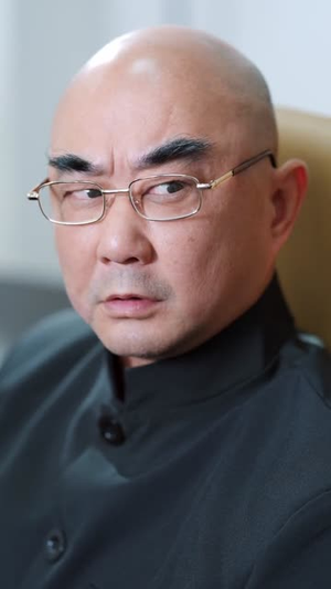 离校后，全校盼我归来（80集）全集