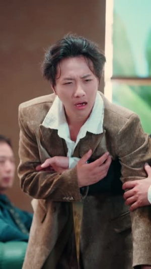 报告总裁！夫人腹肌有八块（80集）精彩连连免费看